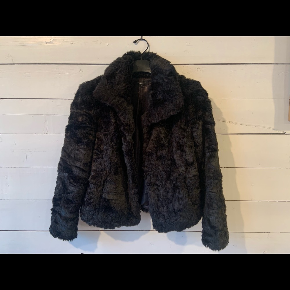 Black a Faux Fur Jacket